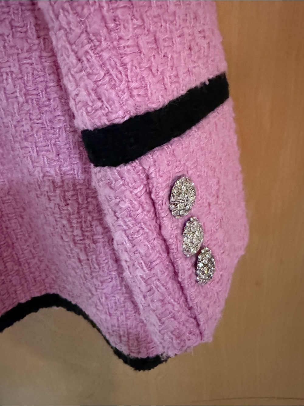 Avec Les Filled Anthropologie Pink Bouclé Blazer with Black Trim - Picture 4 of 4